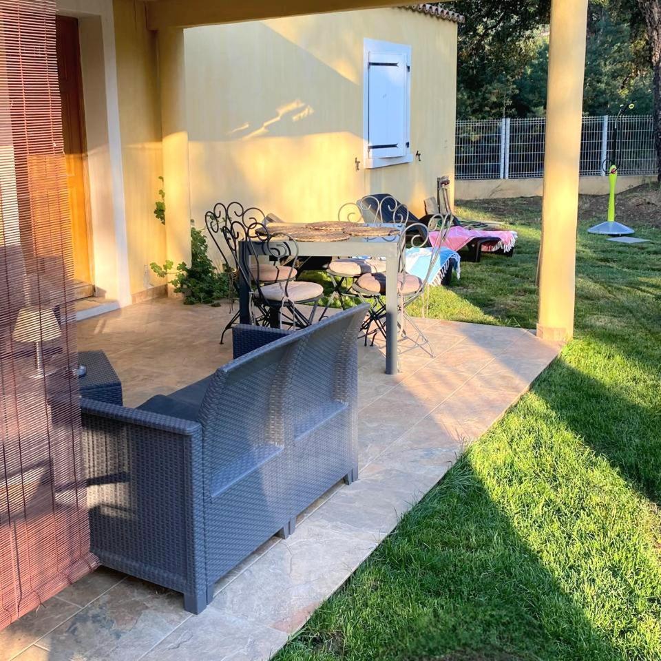 Agreable Rez De Jardin Avec Piscine Et Jacuzzi Apartment Cervione Bagian luar foto